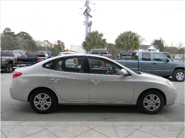 Hyundai Elantra 2010 photo 4