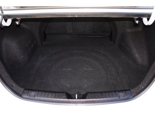 Hyundai Elantra 2010 photo 3