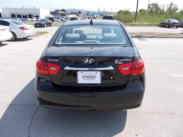 Hyundai Elantra Sport V6 4DR Unspecified