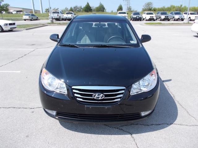 Hyundai Elantra 2010 photo 4