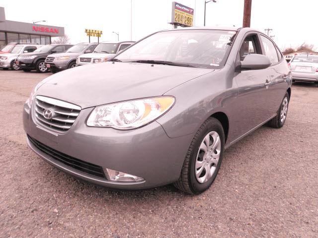 Hyundai Elantra FWD 4dr Sport Sedan