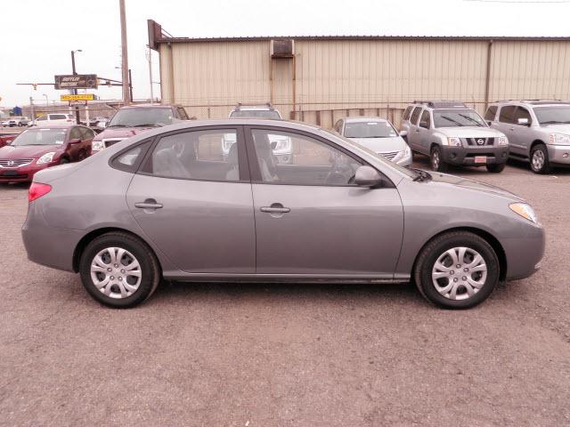 Hyundai Elantra 2010 photo 4