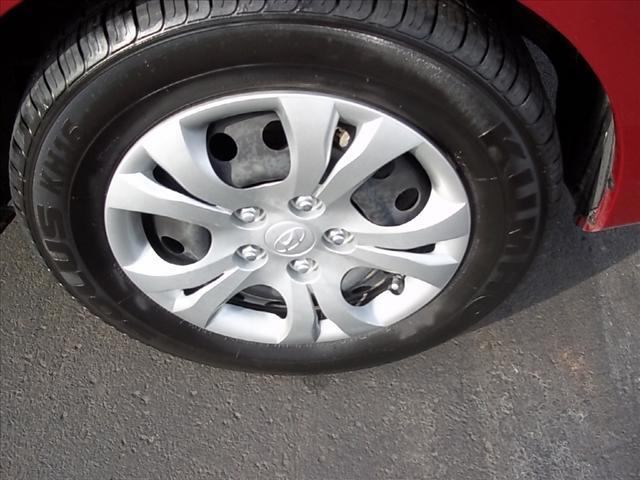 Hyundai Elantra 2010 photo 4
