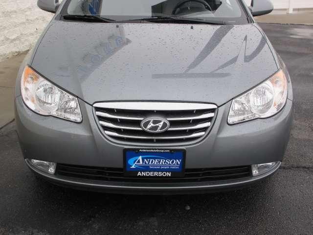 Hyundai Elantra 2010 photo 2