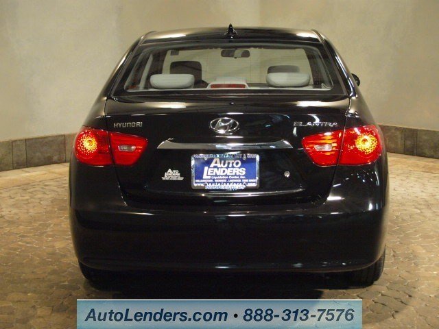 Hyundai Elantra 2010 photo 3