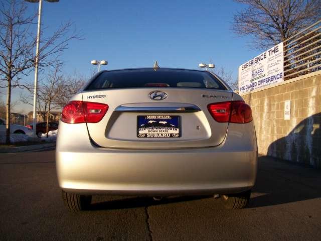 Hyundai Elantra 2010 photo 5