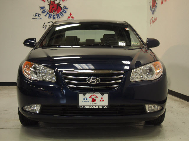 Hyundai Elantra 2010 photo 1
