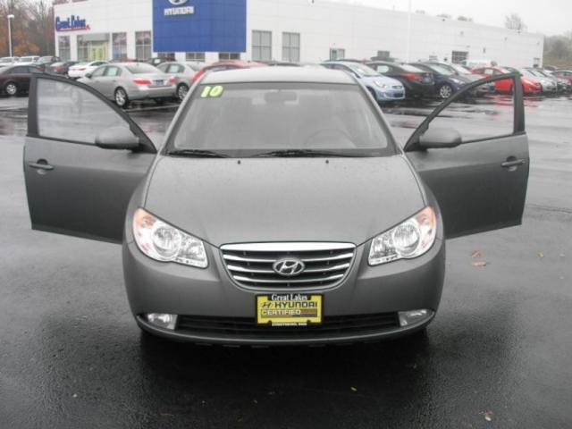 Hyundai Elantra 2010 photo 2