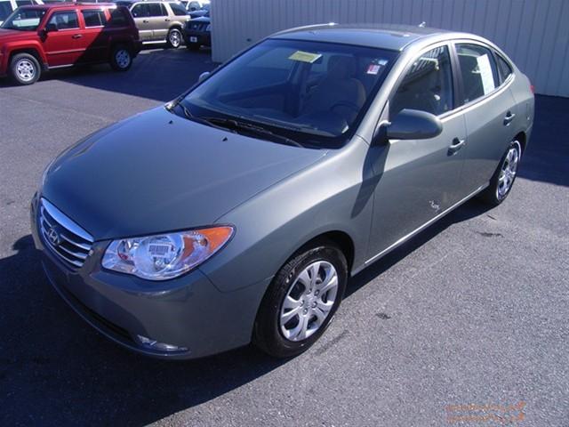Hyundai Elantra 2010 photo 1
