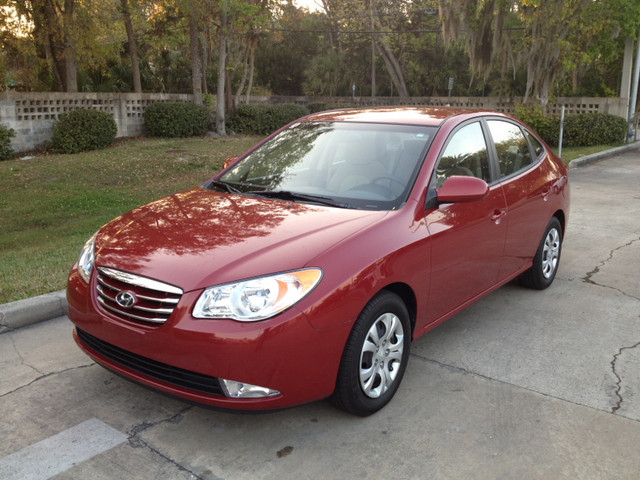 Hyundai Elantra 2010 photo 3