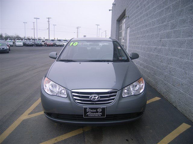 Hyundai Elantra 2010 photo 2