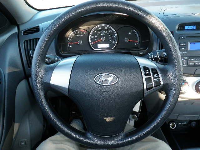Hyundai Elantra FWD 4dr Sport Sedan