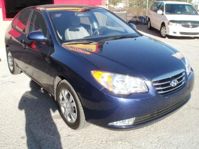 Hyundai Elantra 2010 photo 2