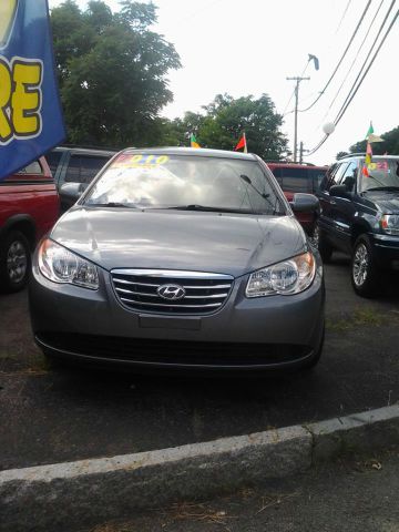 Hyundai Elantra 2010 photo 3