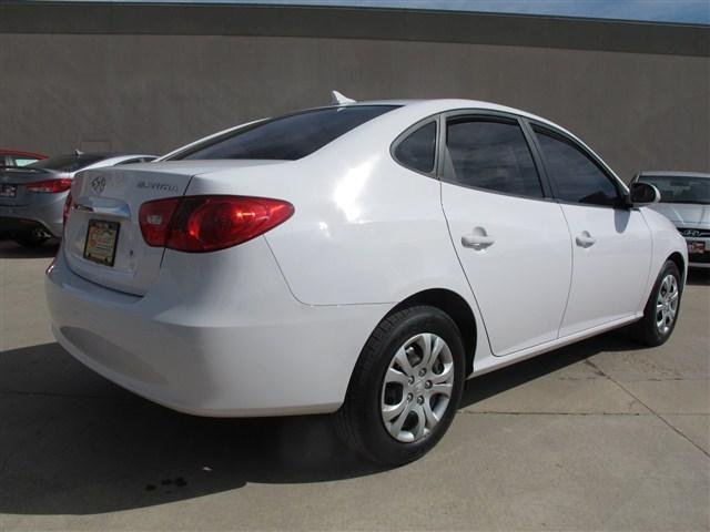 Hyundai Elantra CXL (marshalltown) Unspecified