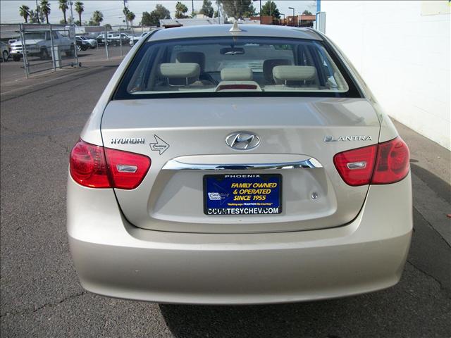 Hyundai Elantra 2010 photo 5