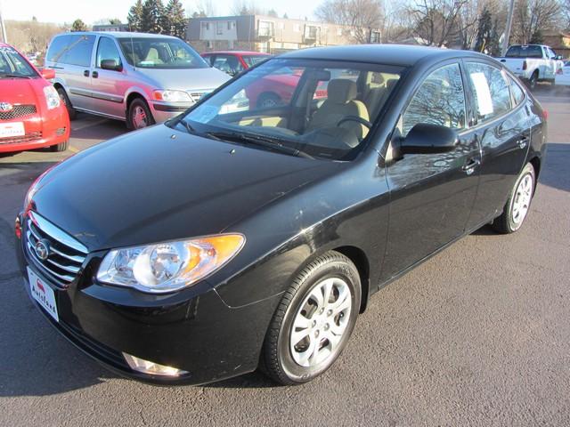 Hyundai Elantra 2010 photo 1