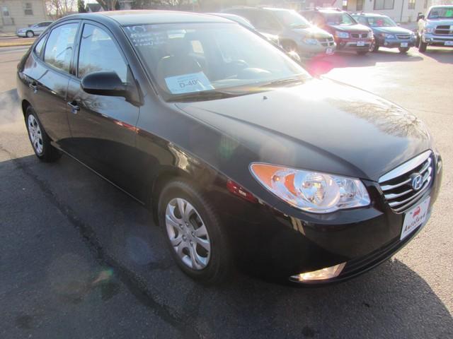 Hyundai Elantra 2010 photo 3