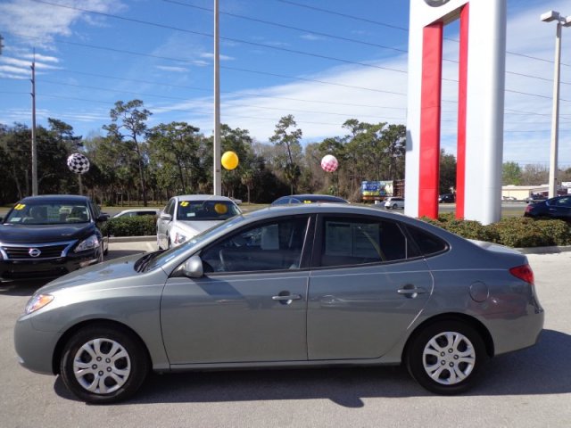 Hyundai Elantra 2010 photo 1