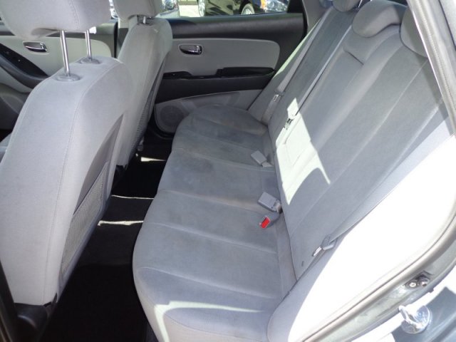 Hyundai Elantra 2010 photo 2