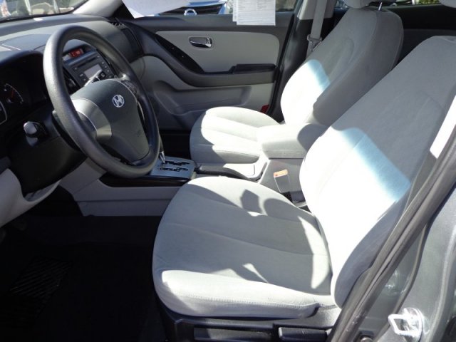 Hyundai Elantra 2010 photo 3