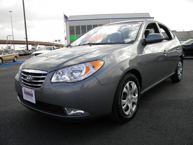 Hyundai Elantra 4dr Sdn I4 CVT 2.5 S Sedan Sedan