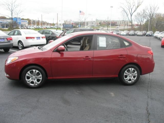 Hyundai Elantra 2010 photo 3