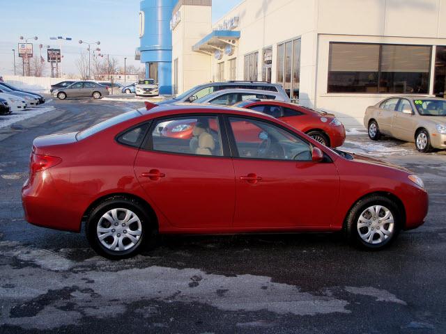 Hyundai Elantra 2010 photo 1