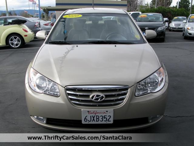 Hyundai Elantra 2010 photo 1