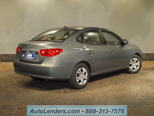 Hyundai Elantra 2010 photo 3