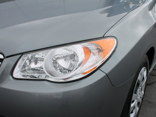 Hyundai Elantra 2010 photo 1