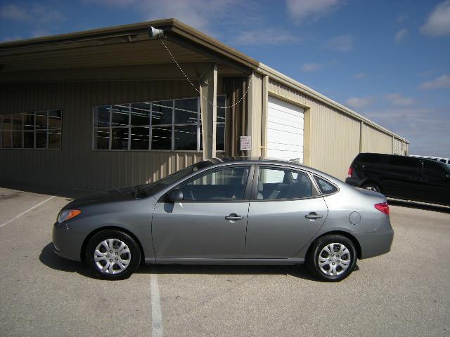 Hyundai Elantra 2010 photo 3