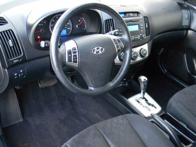 Hyundai Elantra 2010 photo 5