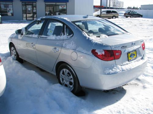 Hyundai Elantra 2010 photo 2