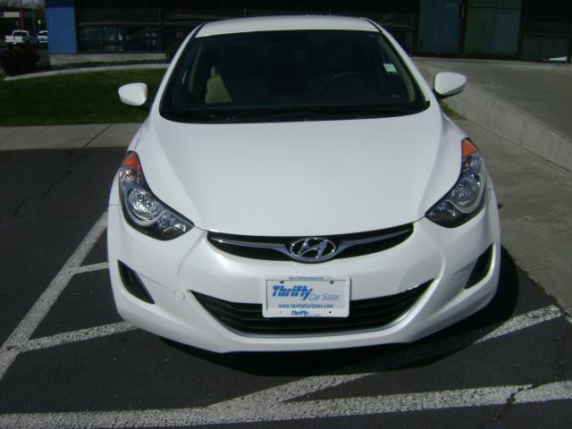 Hyundai Elantra 2011 photo 0