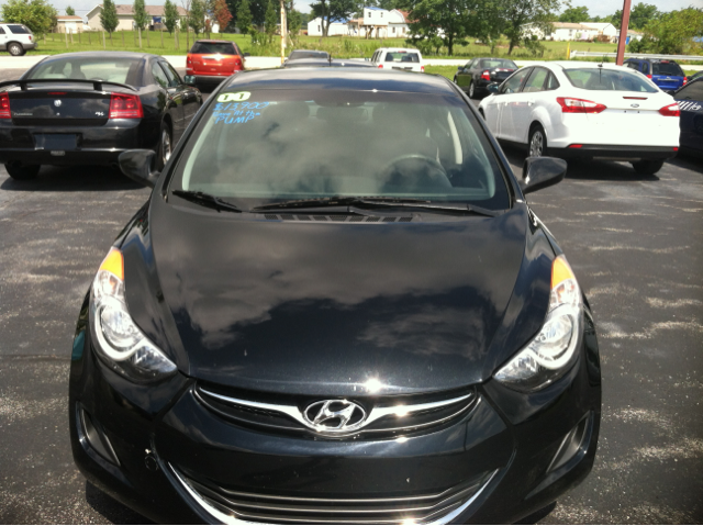 Hyundai Elantra 2011 photo 1