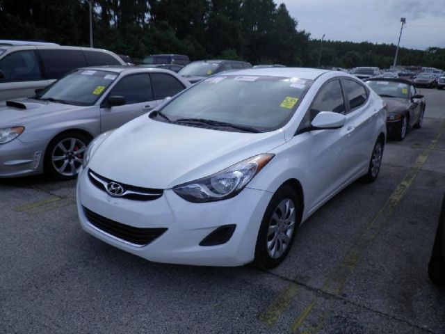 Hyundai Elantra 2011 photo 1