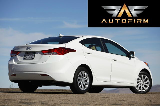 Hyundai Elantra Unknown Sedan