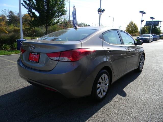 Hyundai Elantra 2011 photo 3
