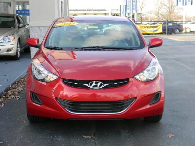 Hyundai Elantra 2011 photo 1