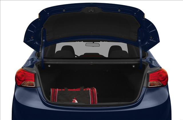 Hyundai Elantra 2011 photo 1