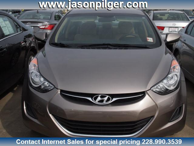 Hyundai Elantra 2011 photo 1
