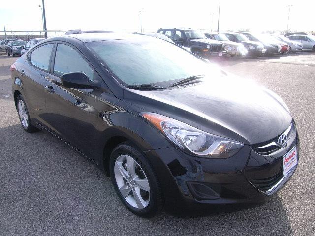 Hyundai Elantra FWD 4dr Sport Sedan