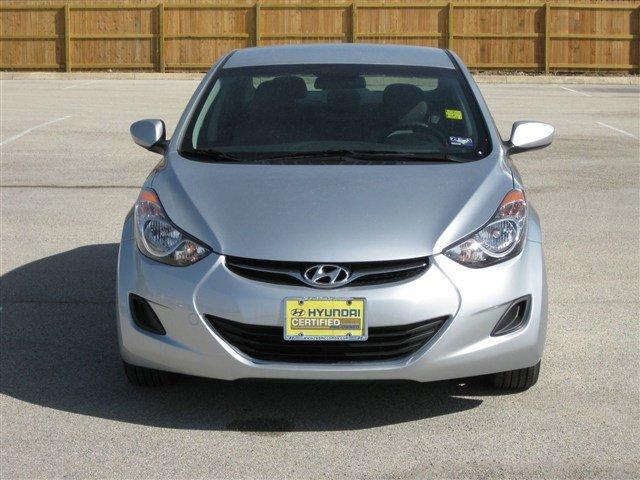 Hyundai Elantra 2011 photo 1