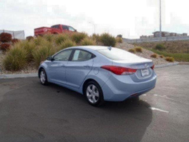 Hyundai Elantra 2011 photo 4