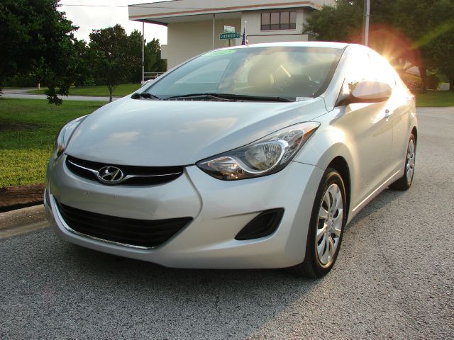 Hyundai Elantra 2012 photo 1
