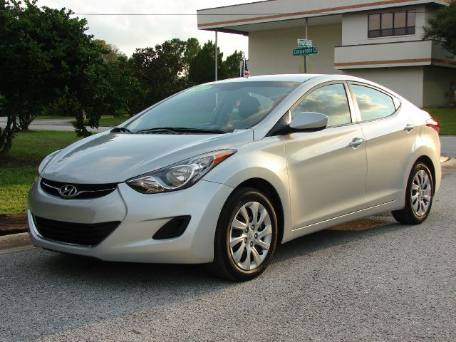 Hyundai Elantra 2012 photo 2