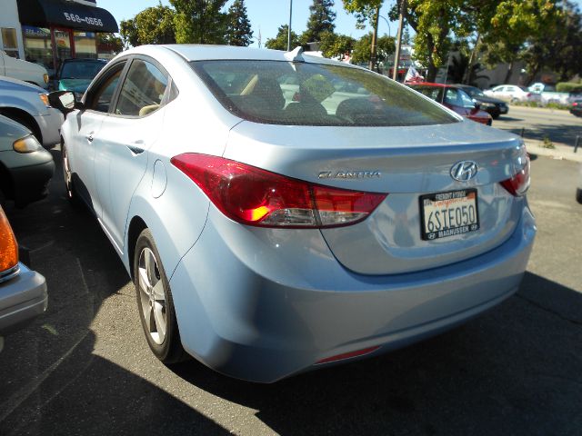 Hyundai Elantra 2012 photo 1