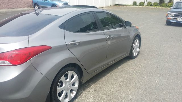Hyundai Elantra 2012 photo 3