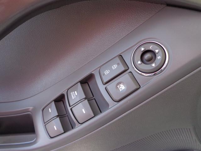 Hyundai Elantra 2012 photo 1